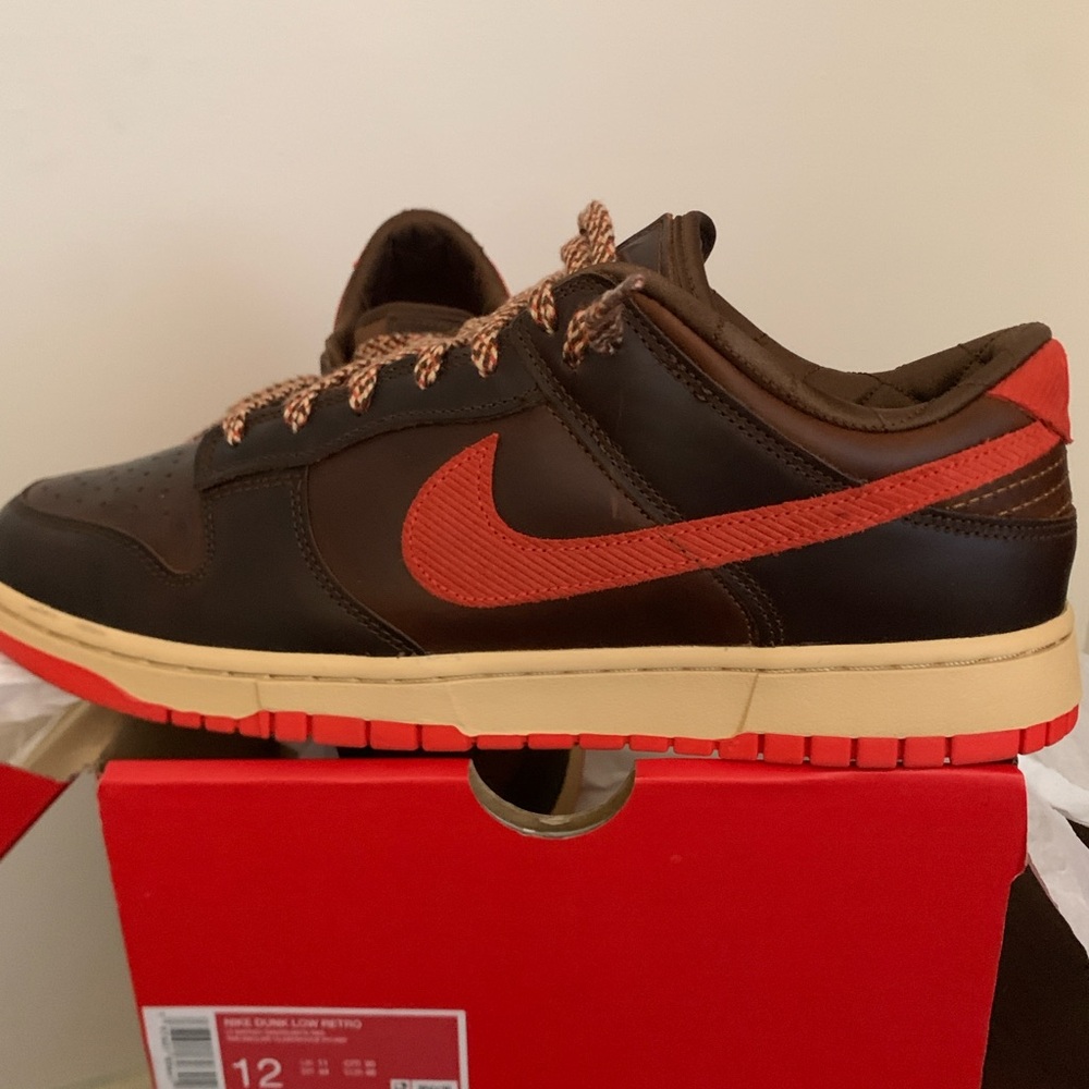 Nike Men's Brown and Red Sneakers